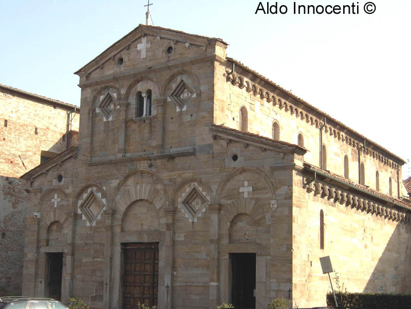 ALTRA IMMAGINE DELLA FACCIATA DELLA PIEVE DI S. MARIA ASSUNTA A CASCINA